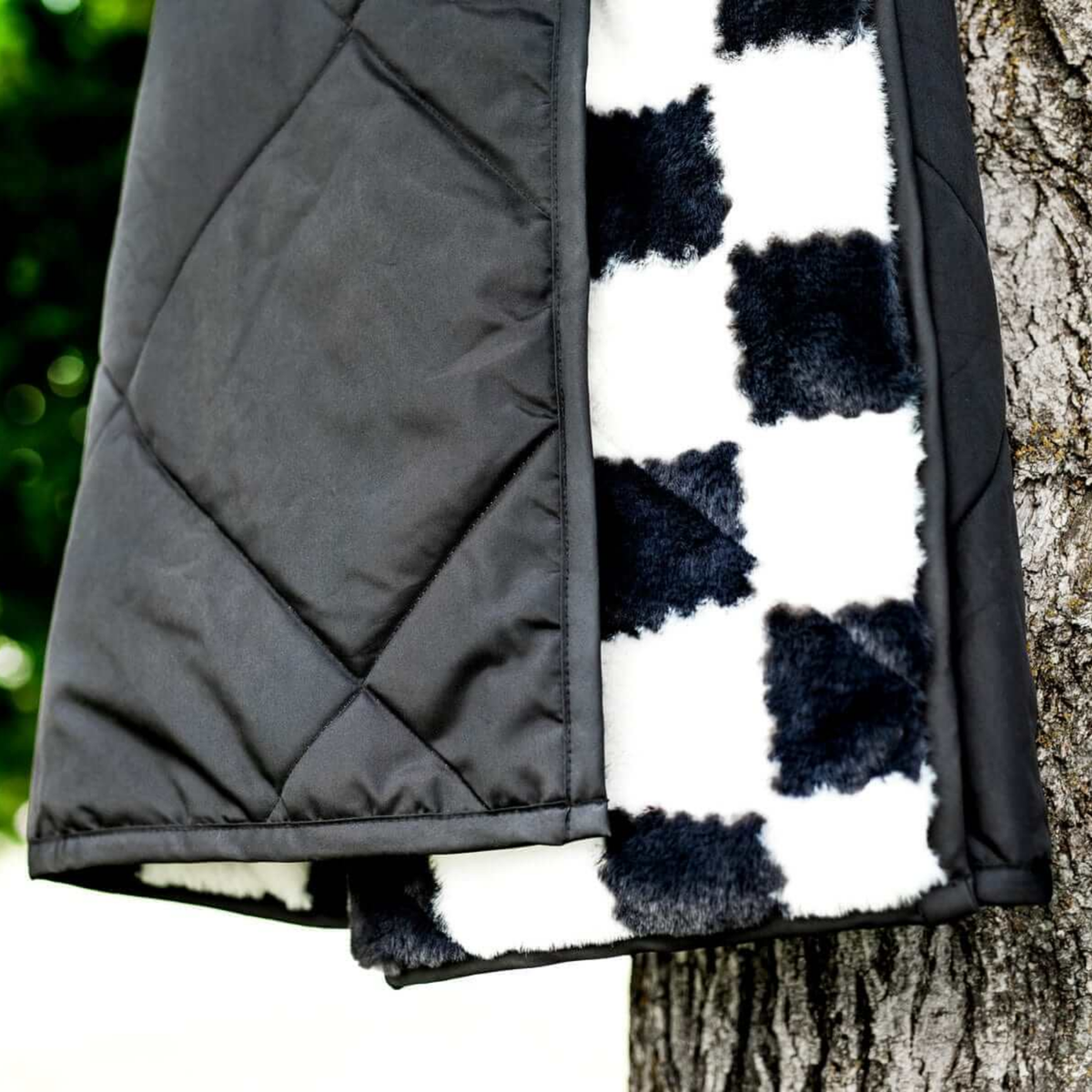 KIER Minky Everywhere Blanket - Black